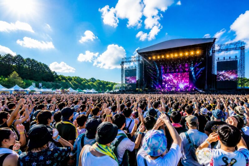 スカイフェス・青空の下で盛り上がる音楽フェス